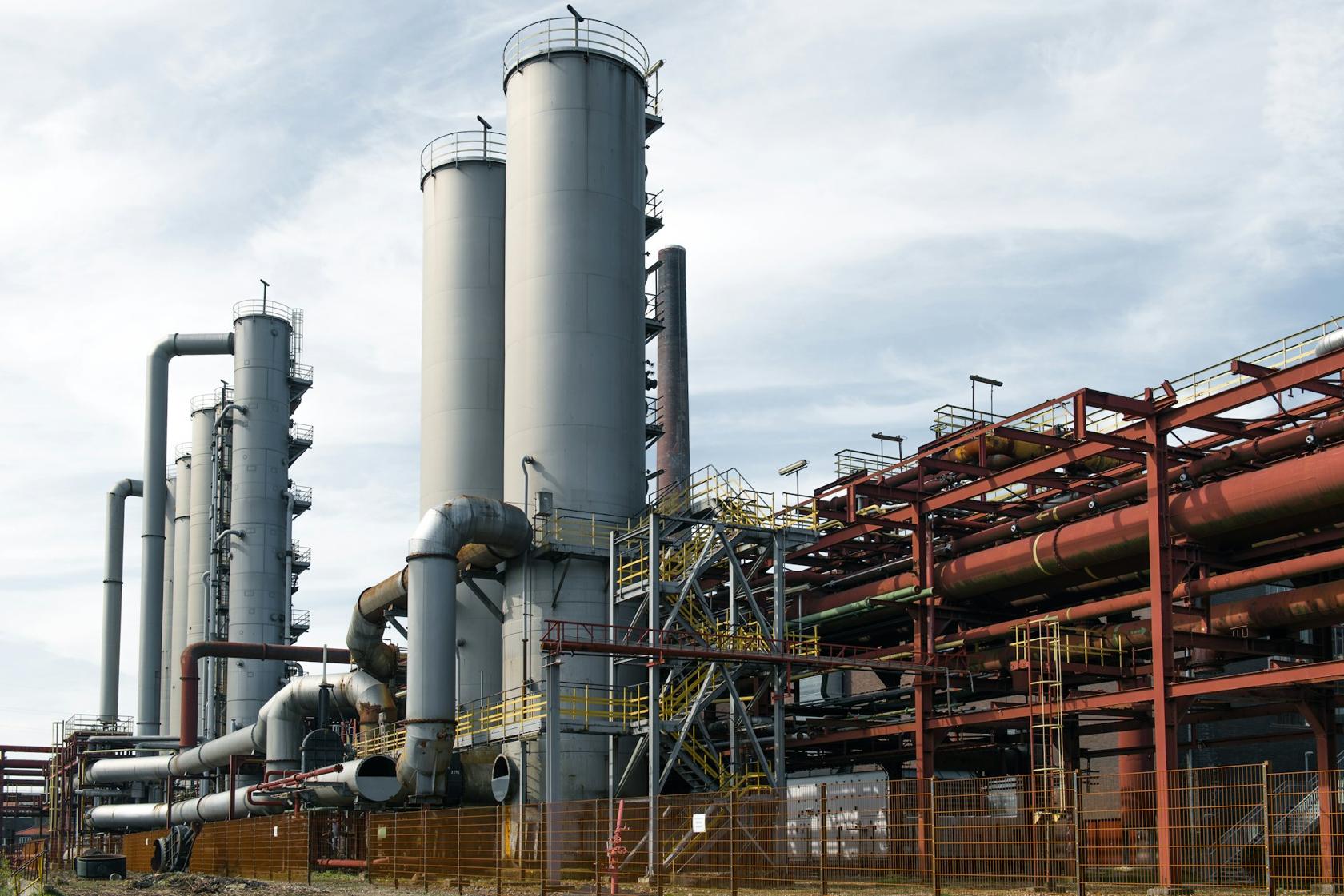 Process plant pipe rack – mechanical and piping engineering
